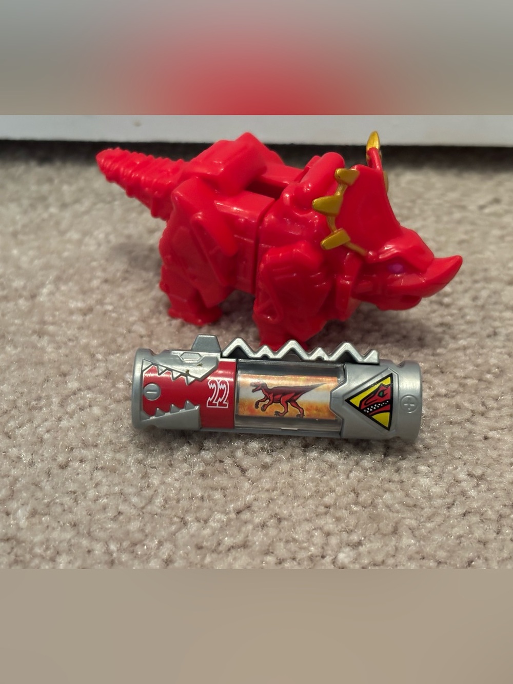 Power Rangers Dino Super Charged Dino Charger 22 Pukuptor Triceratops Holder